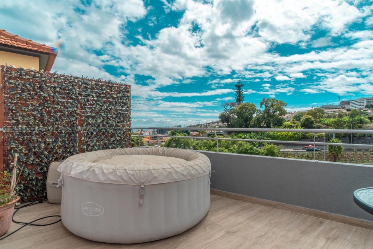 The Sunny Apartment فونشال المظهر الخارجي الصورة